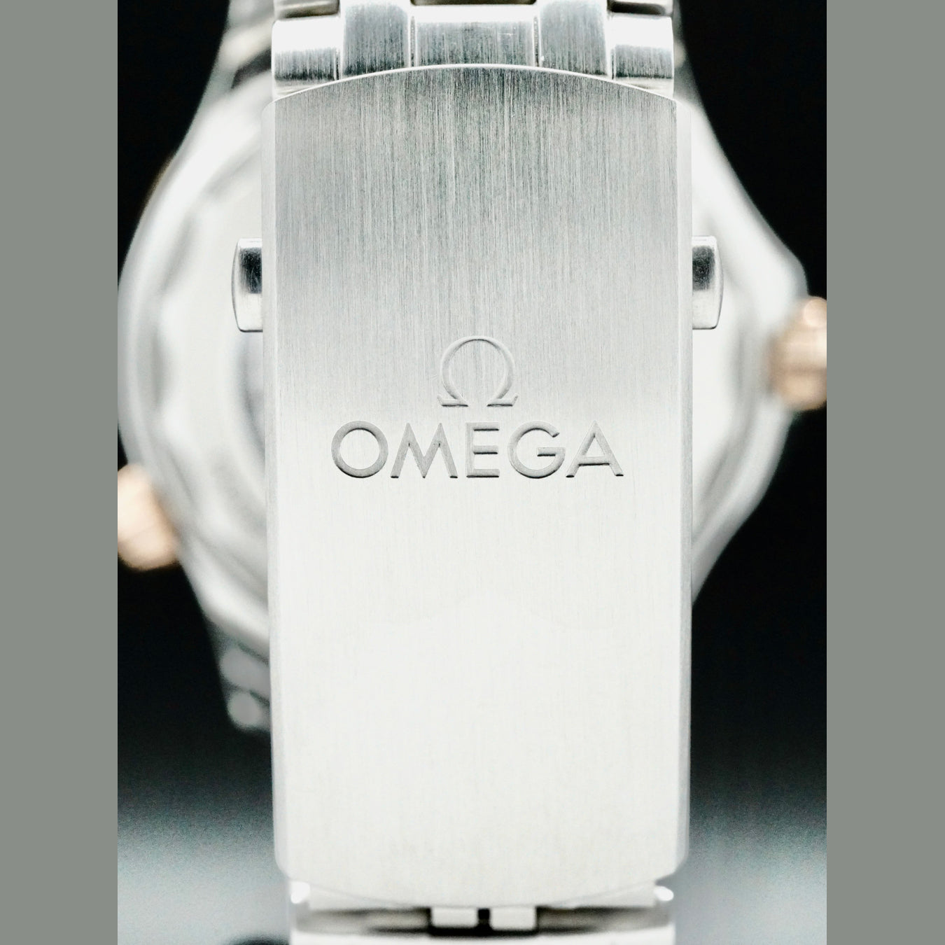 Omega 210.22.42.20.01.002 Seamaster Diver 300M Co-Axial Master Chronometer Sedna Gold