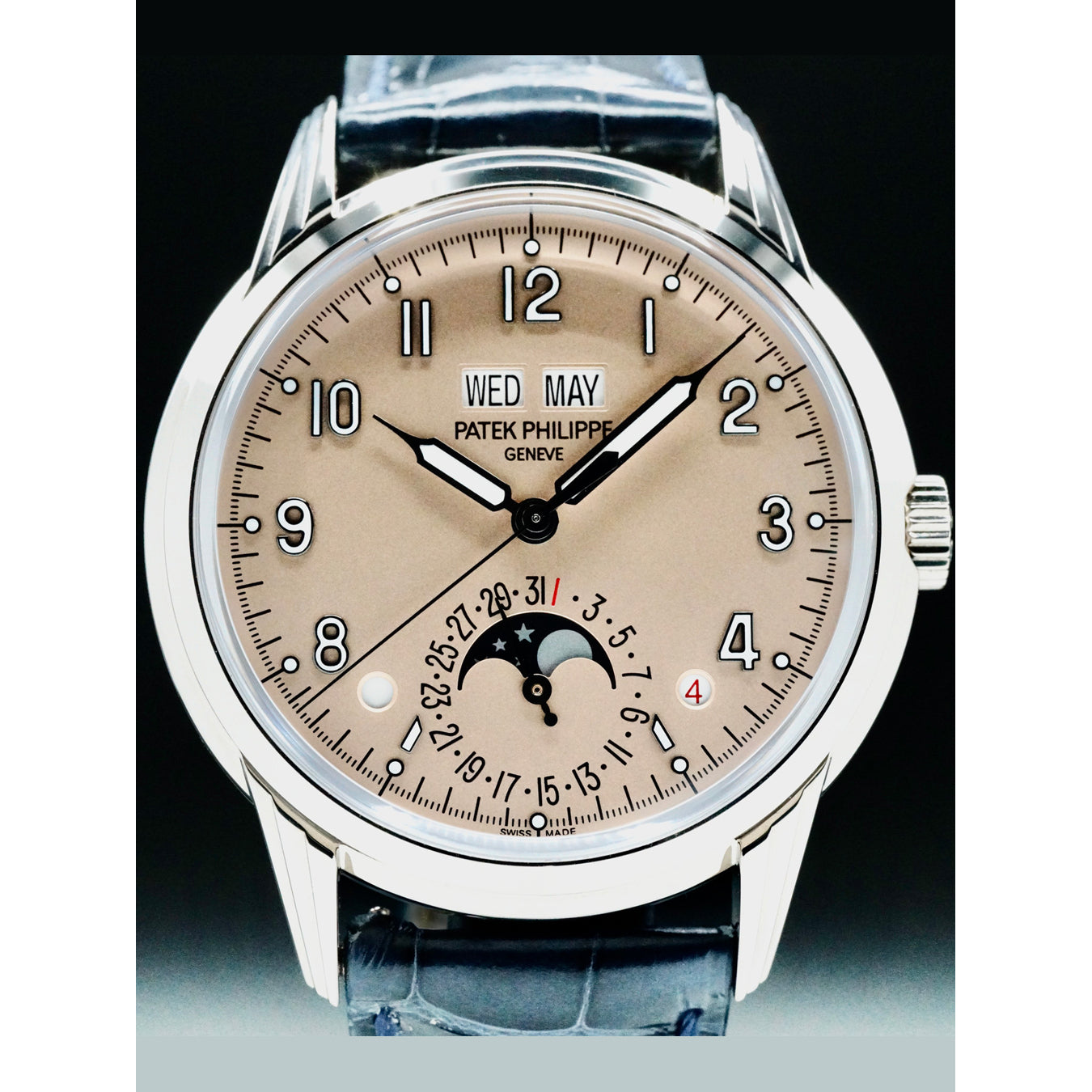 Patek Philippe 5320G-011