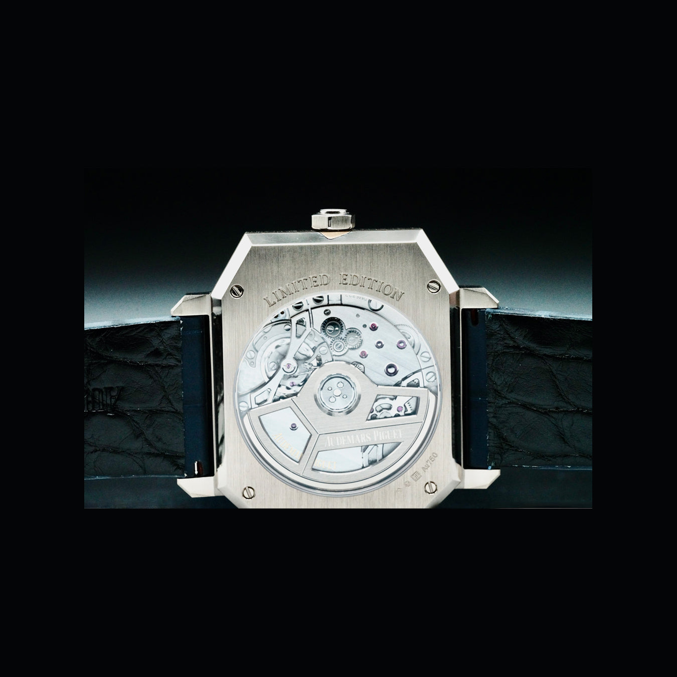 Audemars Piguet 15240SG.OO.A347CR.01