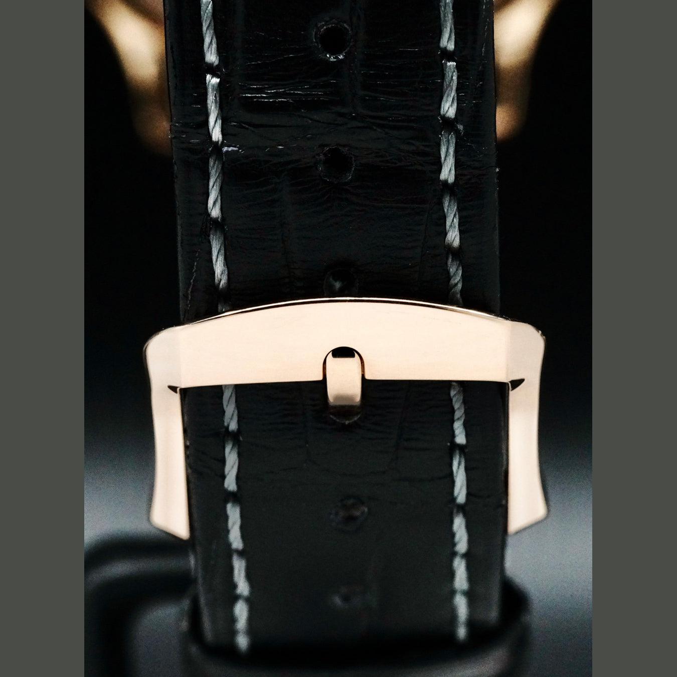 Laurent Ferrier LCF004.R5.AR7.1 Classic Micro Rotor Red Gold Sunburst Slate Grey