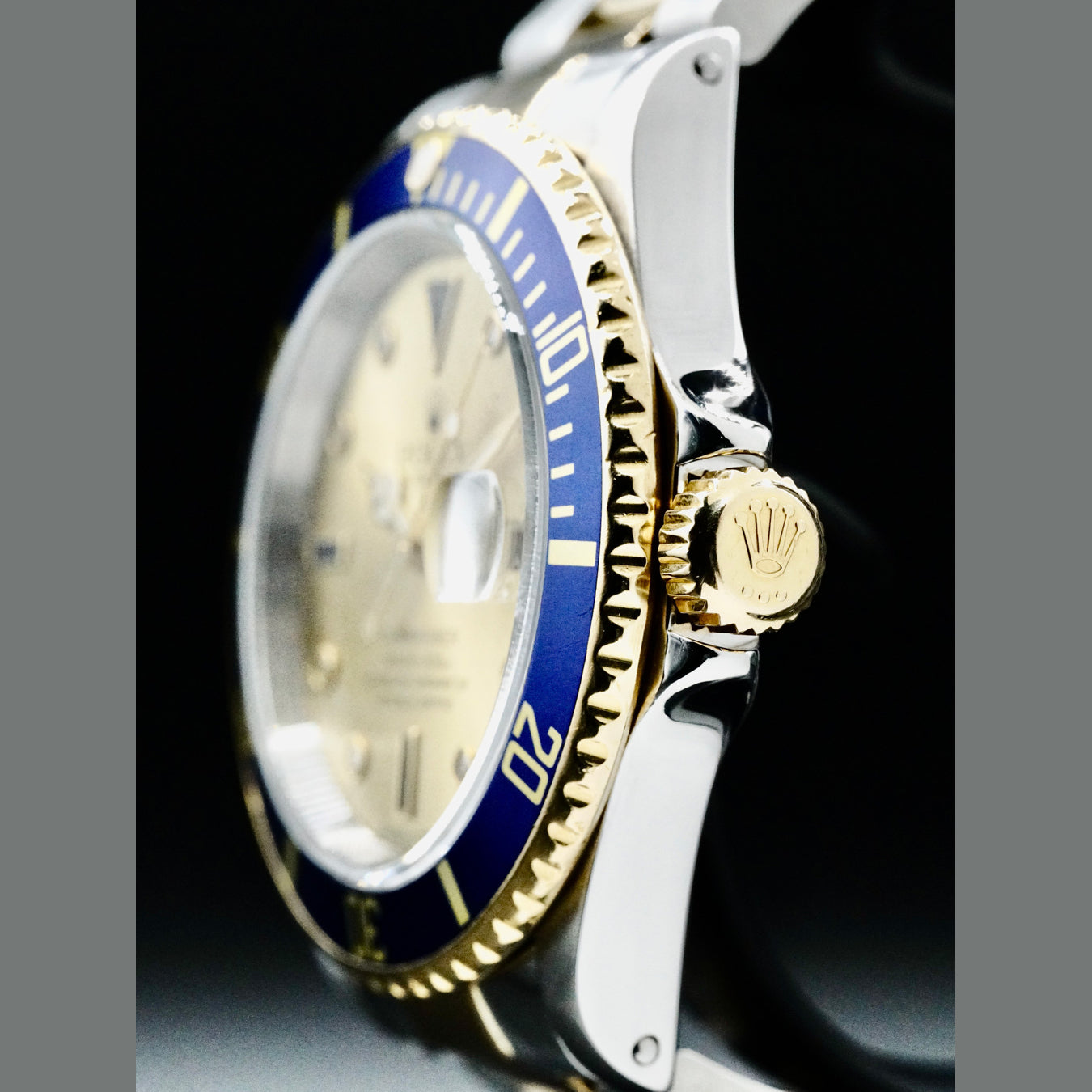 Rolex 16613 Sunmariner Date Two-Tone Serti Champagne Dial