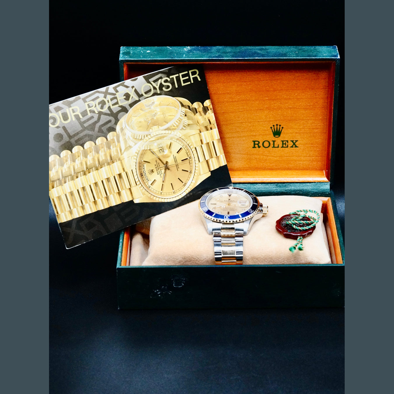 Rolex 16613 Sunmariner Date Two-Tone Serti Champagne Dial
