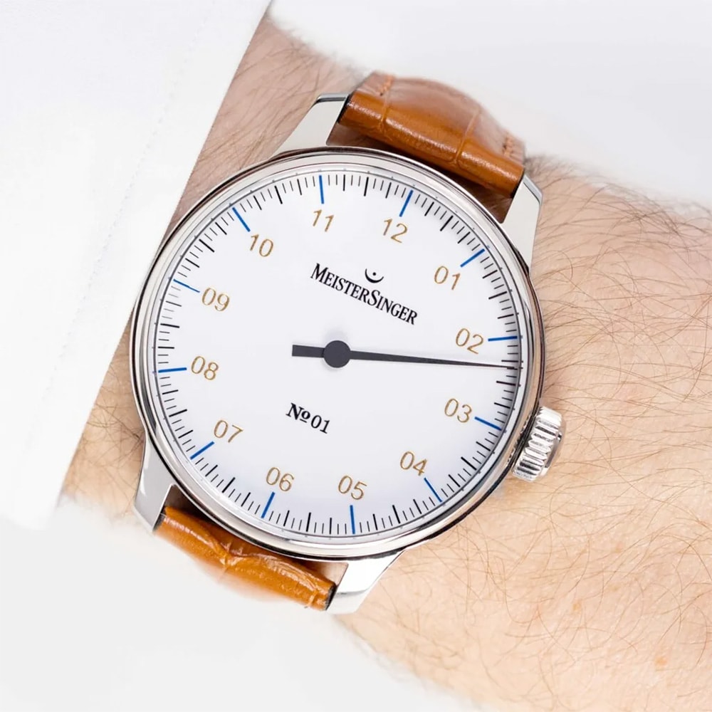 MeisterSinger AM3301G No 01 White