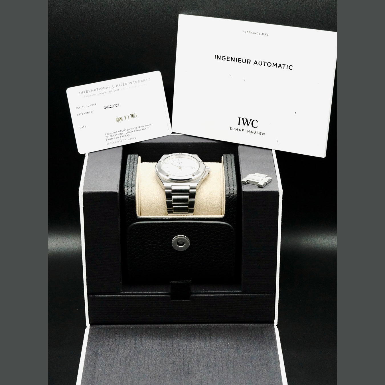 IWC Ingenieur IW328902