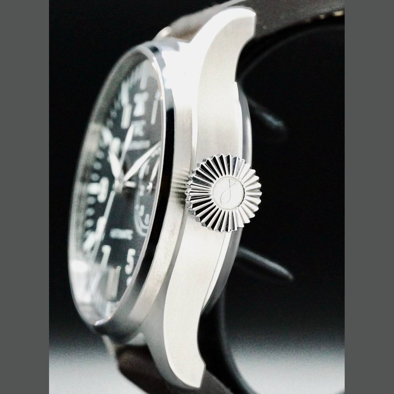 IWC IW500201 Big Pilot 46mm Big Pilot 7 Day Slow Beat Movement Stainless Steel Black Dial