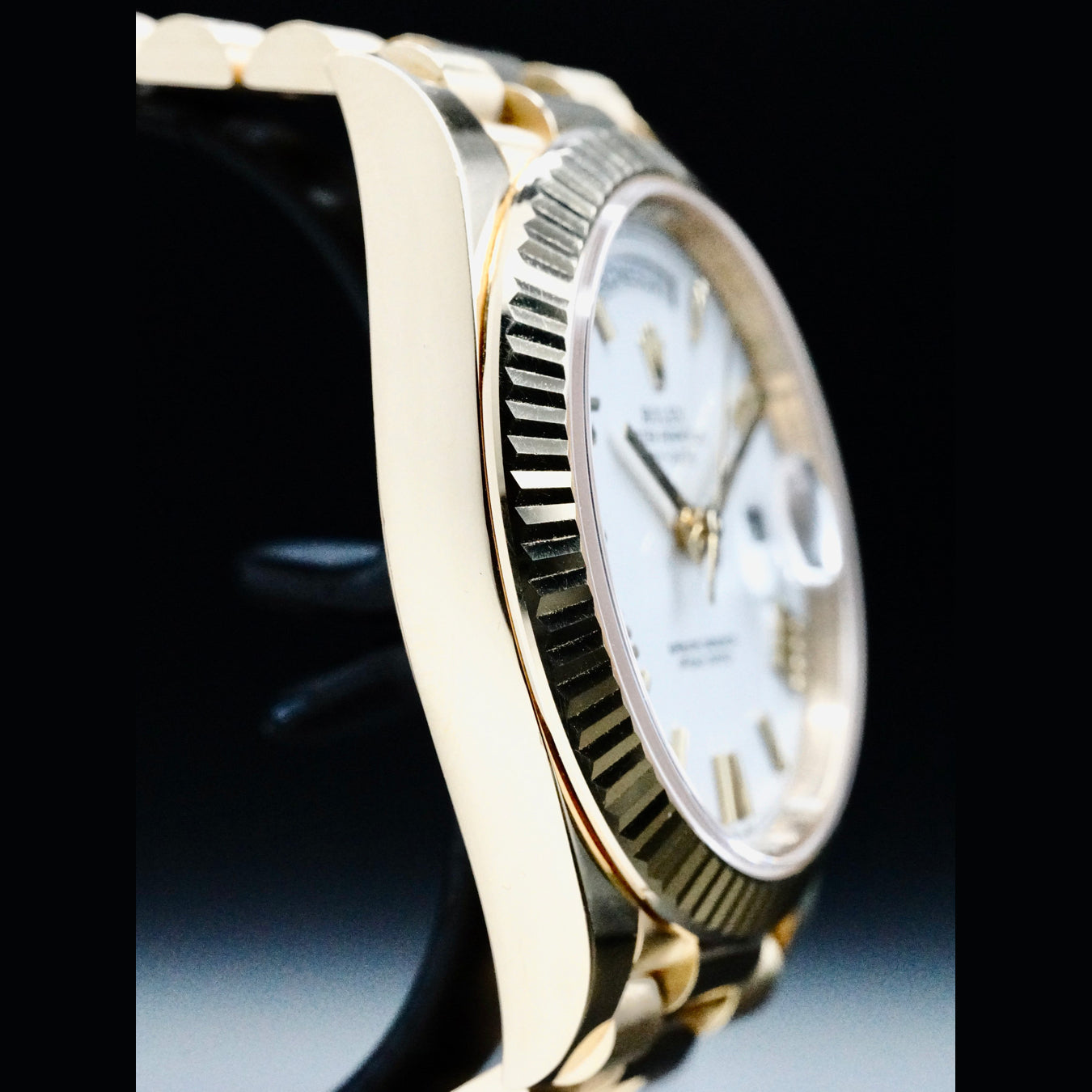 Rolex M228238-0042 Day Date President White Roman Dial 40mm