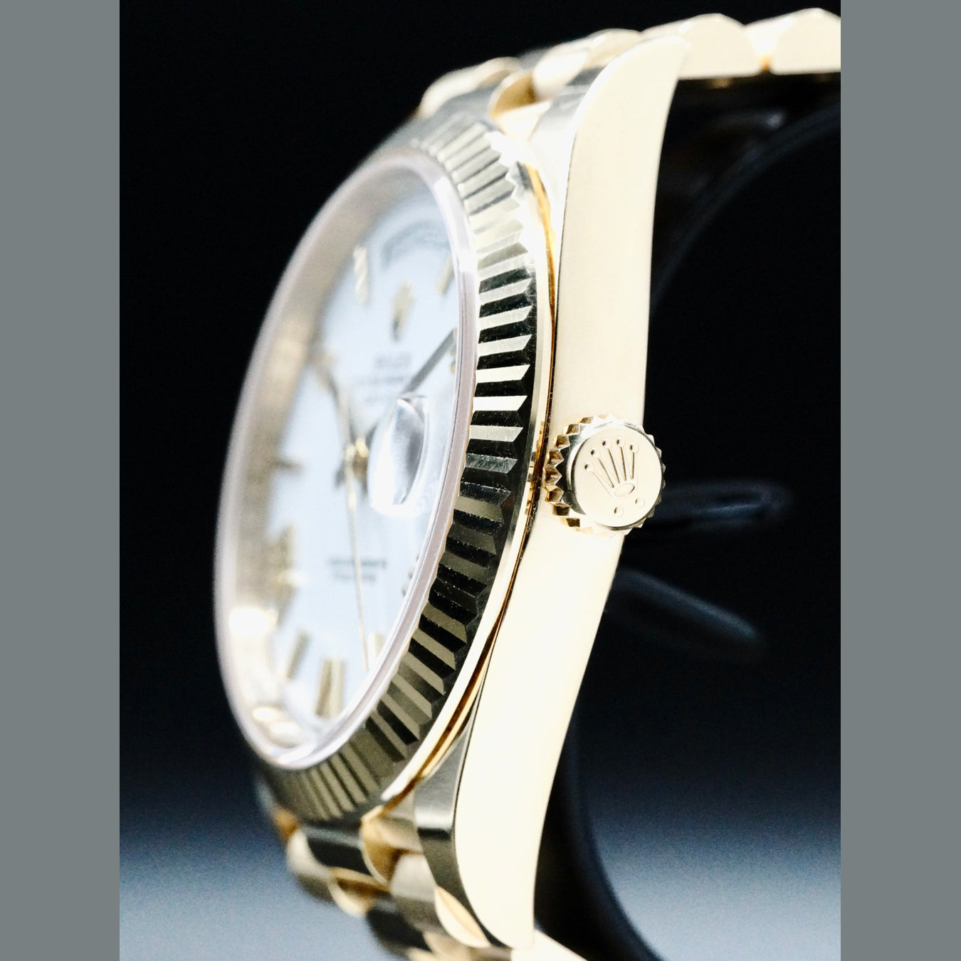 Rolex M228238-0042 Day Date President White Roman Dial 40mm