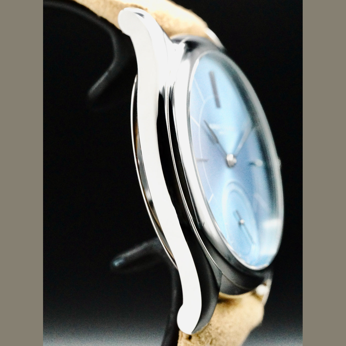 Laurent Ferrier LCF013.AC.CG7.1 Micro Rotor Ice Blue