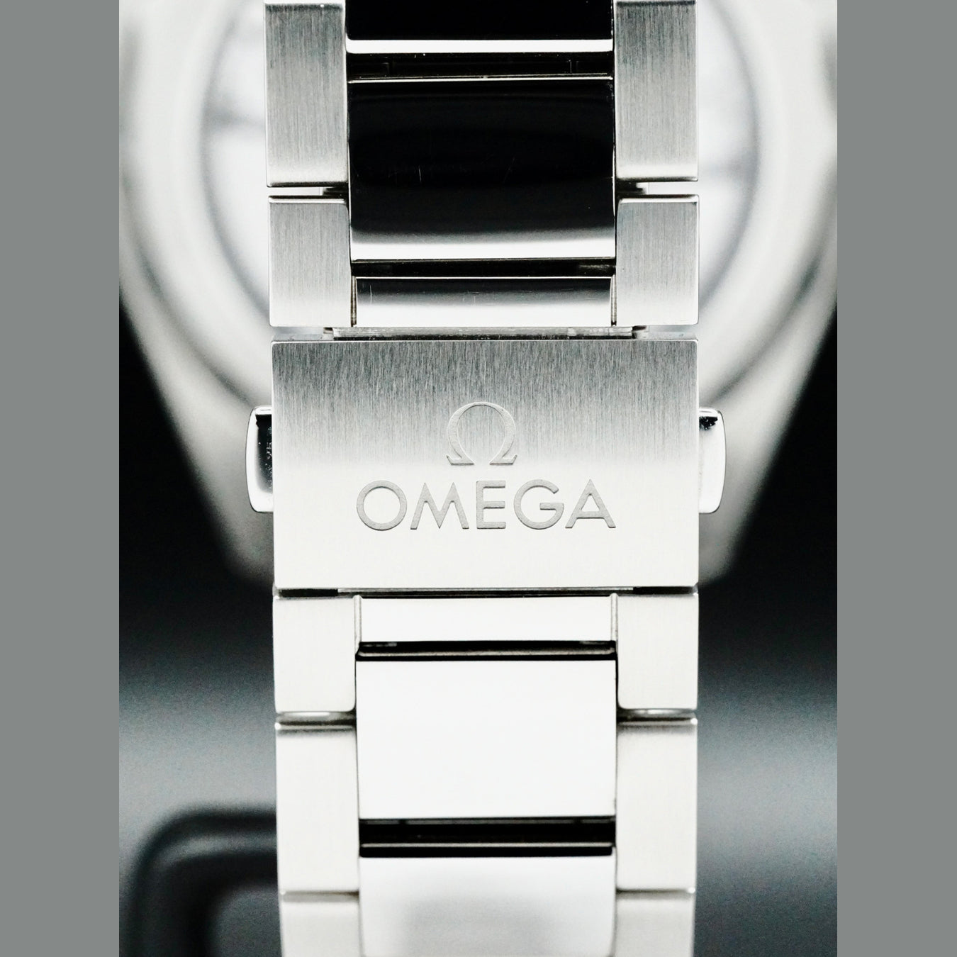 Omega 220.12.43.22.03.001 Seamaster Aqua Terra 150m GMT World Timer 43mm
