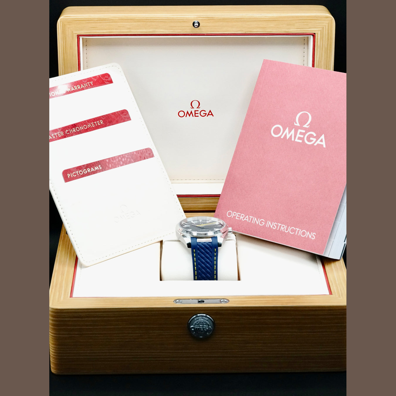 Omega Aqua Terra 150M 41mm 220.12.41.21.03.009