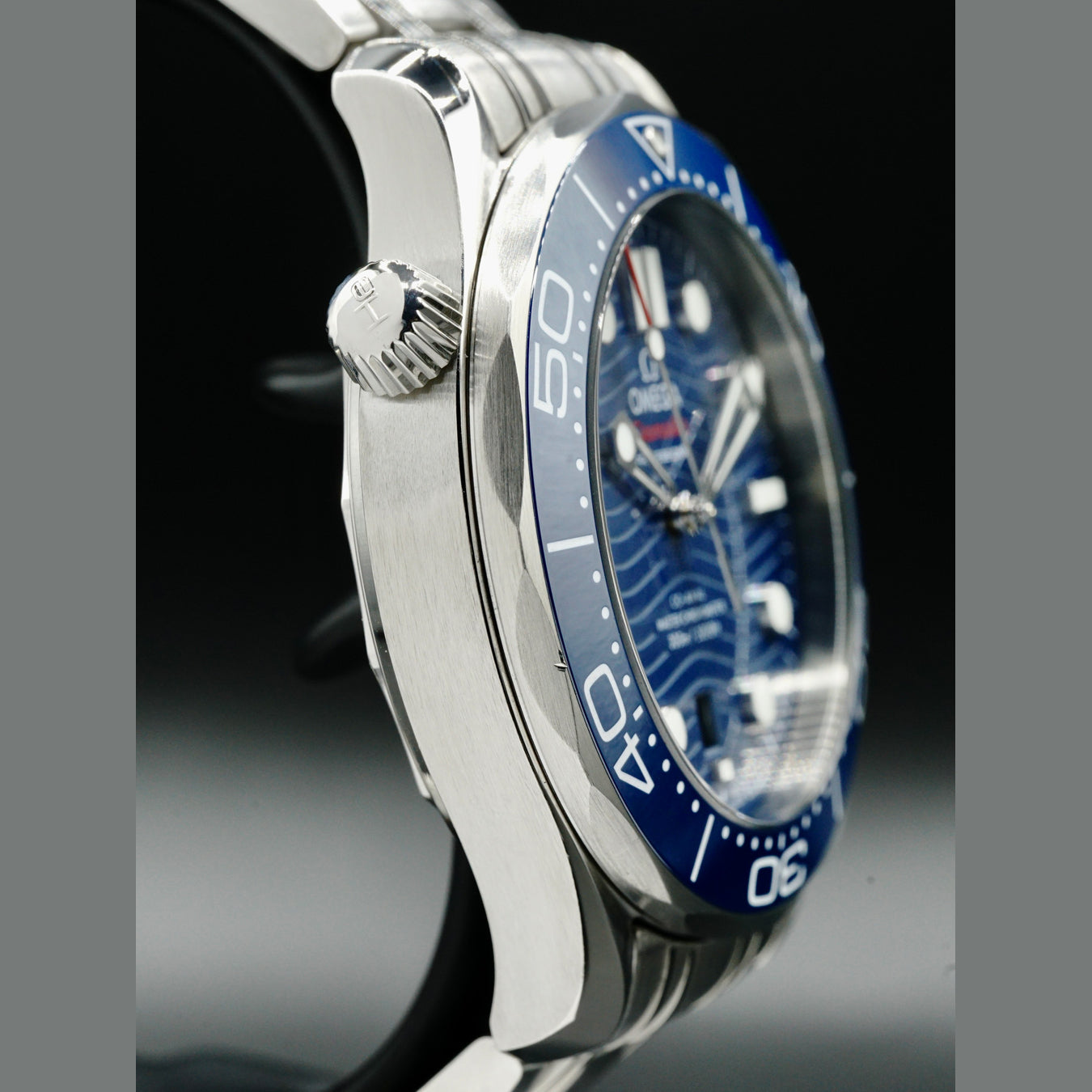 Omega 210.30.42.20.03.001 Seamaster Diver 300M Co-Axial Master Chronometer on Bracelet
