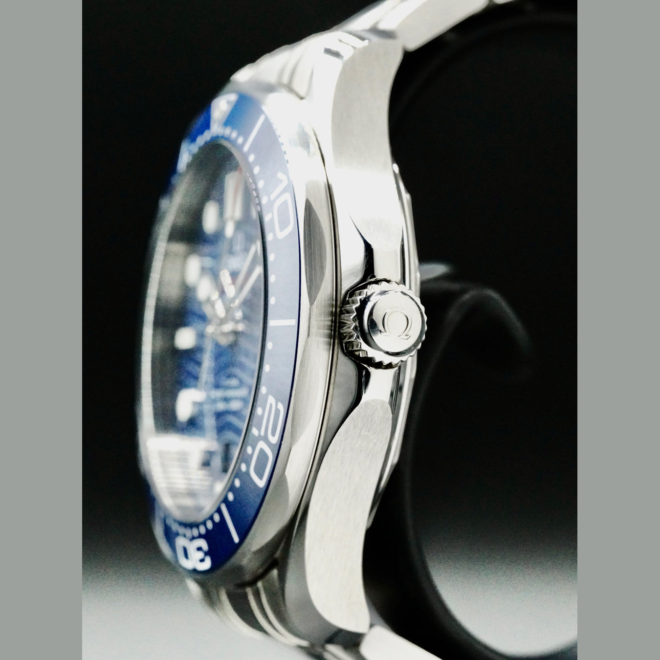 Omega 210.30.42.20.03.001 Seamaster Diver 300M Co-Axial Master Chronometer on Bracelet