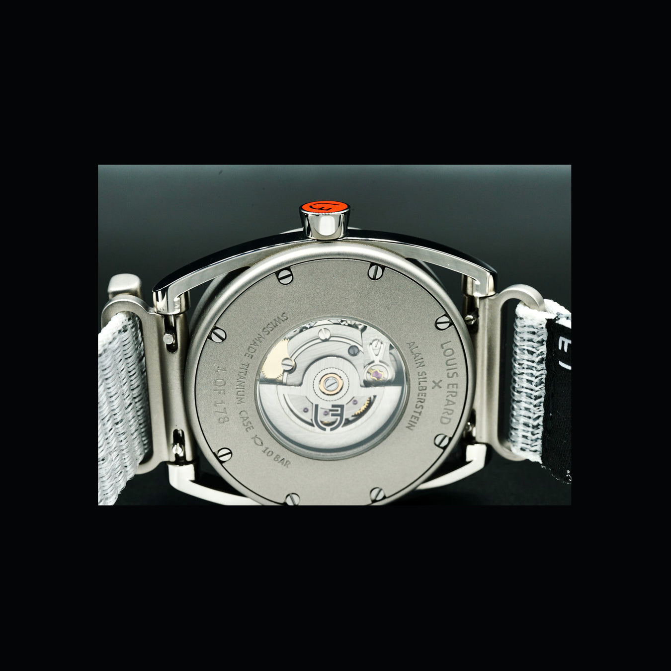 Louis Erard 85358TT01.BTT83 x Alain Silberstein Regulateur Blanc
