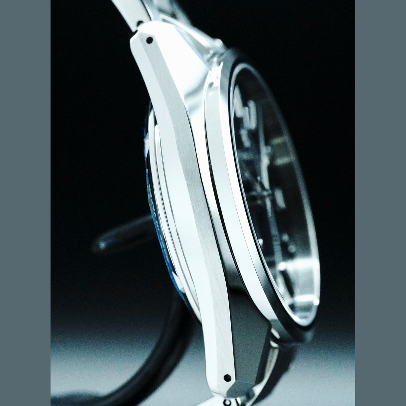Grand Seiko SBGA375 Spring Drive Blue Dial