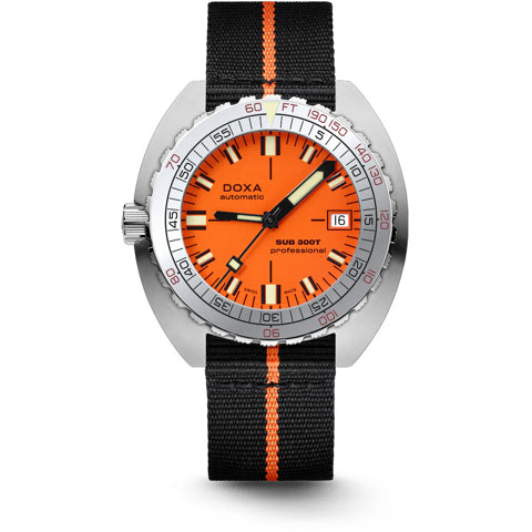 DOXA SUB 300T Aristera Professional