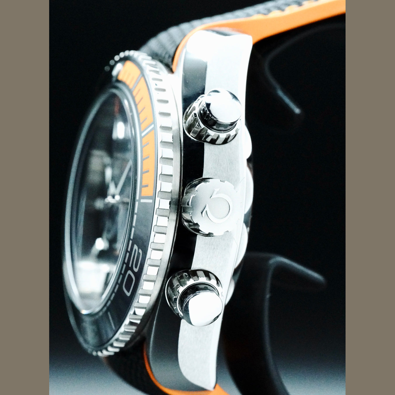 Omega 215.32.46.51.01.001 Seamaster Planet Ocean 600M Co-Axial Master Chronometer Chronograph