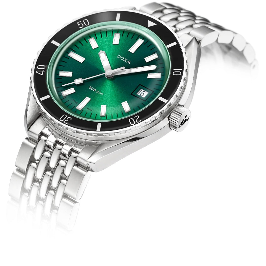 DOXA Sub 200 Sea Emerald 799.10.131.10 on Bracelet