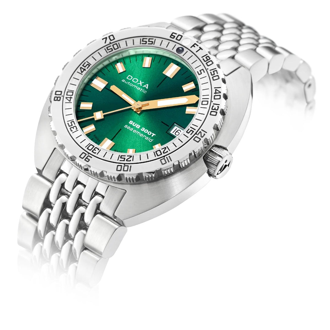 DOXA Sub 300T Sea Emerald 840.10.131.10 on Bracelet