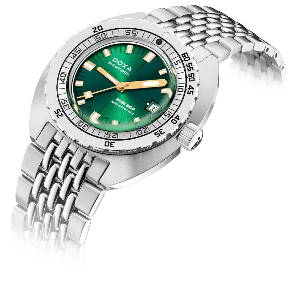 DOXA Sub 300 Sea Emerald 821.10.131.10 on Bracelet