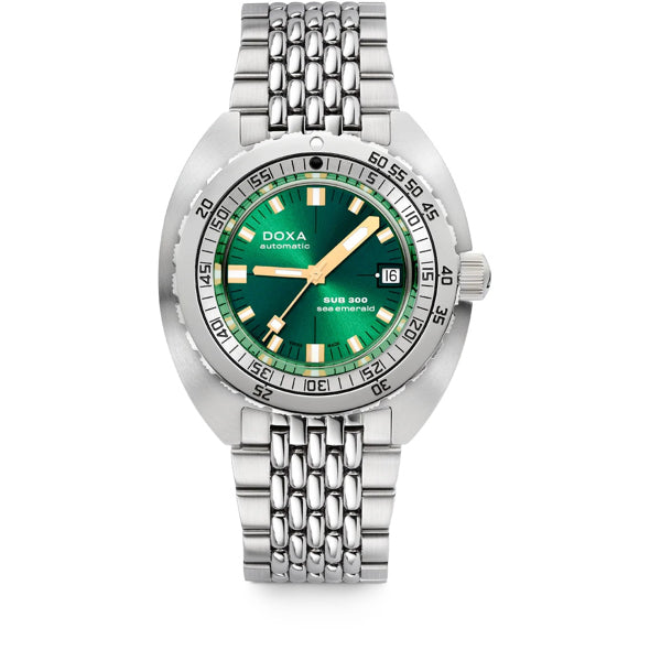 DOXA Sub 300 Sea Emerald 821.10.131.10 on Bracelet