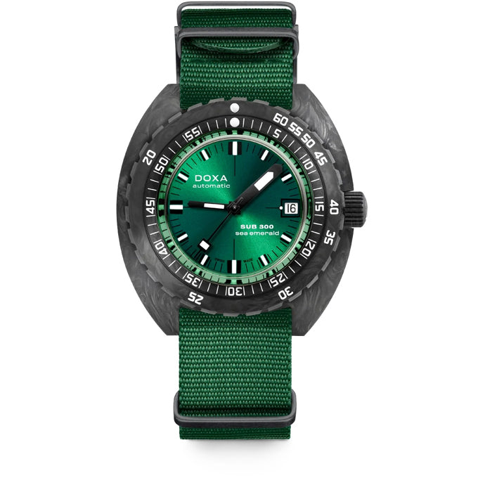 DOXA Sub 300 Carbon Sea Emerald 822.70.131.26-N on NATO Strap