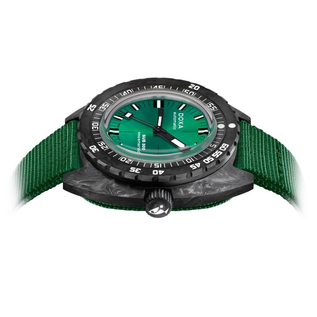 DOXA Sub 300 Carbon Sea Emerald 822.70.131.26-N on NATO Strap