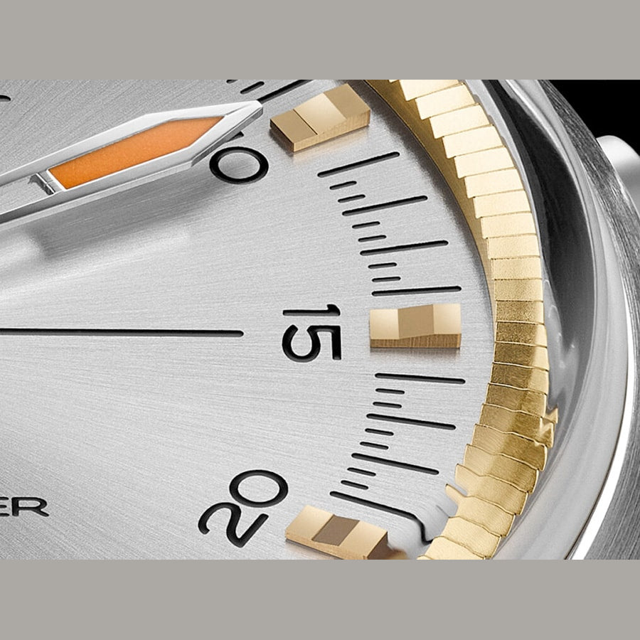 Singer Reimagined 1969 Timer Sunray Grey SR301-S