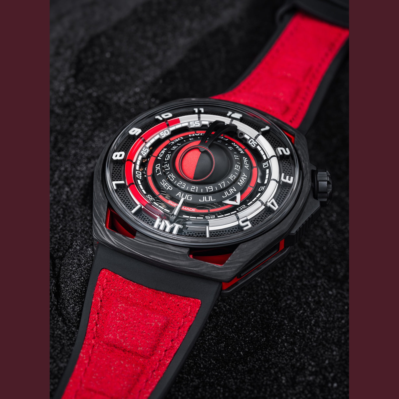 HYT H02757-A Moon Runner Red Magna Limited Edition