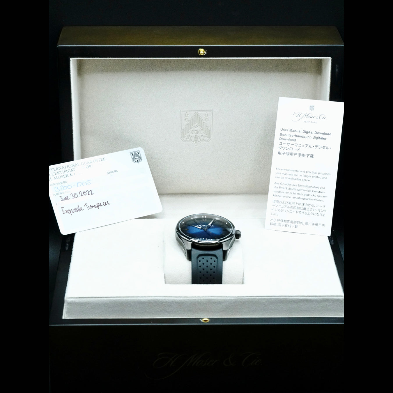 H. Moser & Cie. 3200-1205 Pioneer Centre Seconds Funky Blue Black Edition