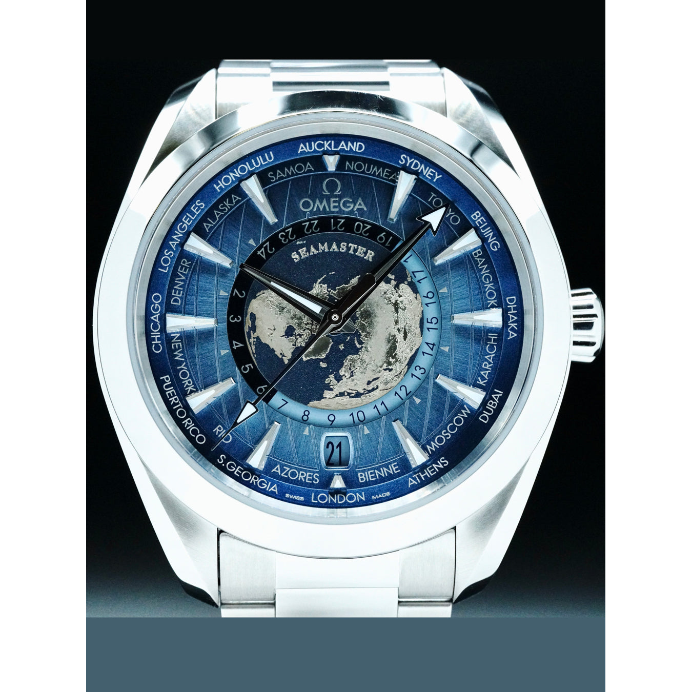 Omega 220.10.43.22.03.002 Seamaster Aqua Terra 150M Worldtimer Summer Blue on Bracelet