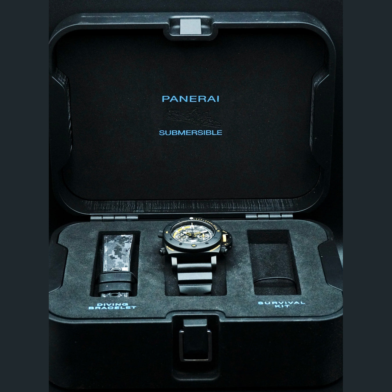 Panerai PAM01325 Submersible GMT Carbotech Navy SEALs Experience Edition