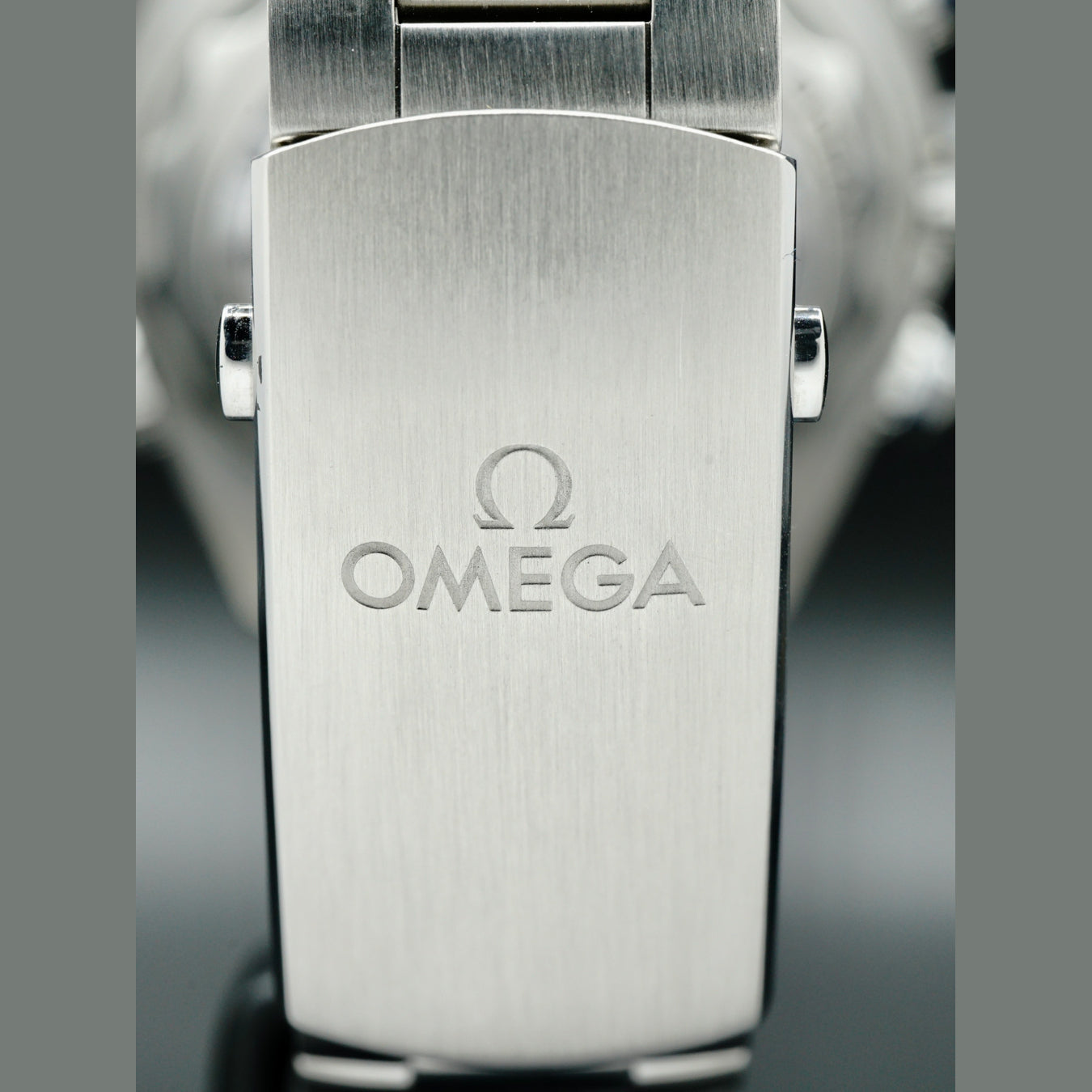 Omega 215.30.46.51.03.001 Planet Ocean 600M Co-Axial Master Chronometer Chronograph 45.5mm