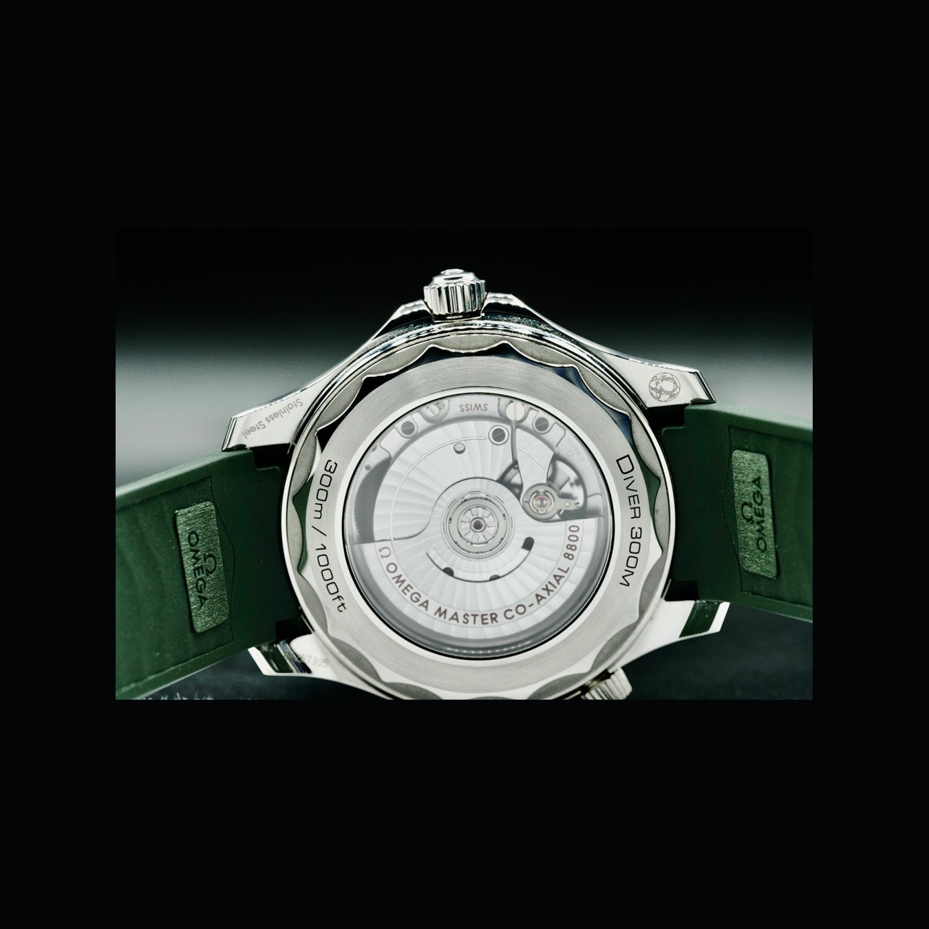 Omega 210.30.42.20.10.001 Seamaster Diver 300M Green Dial