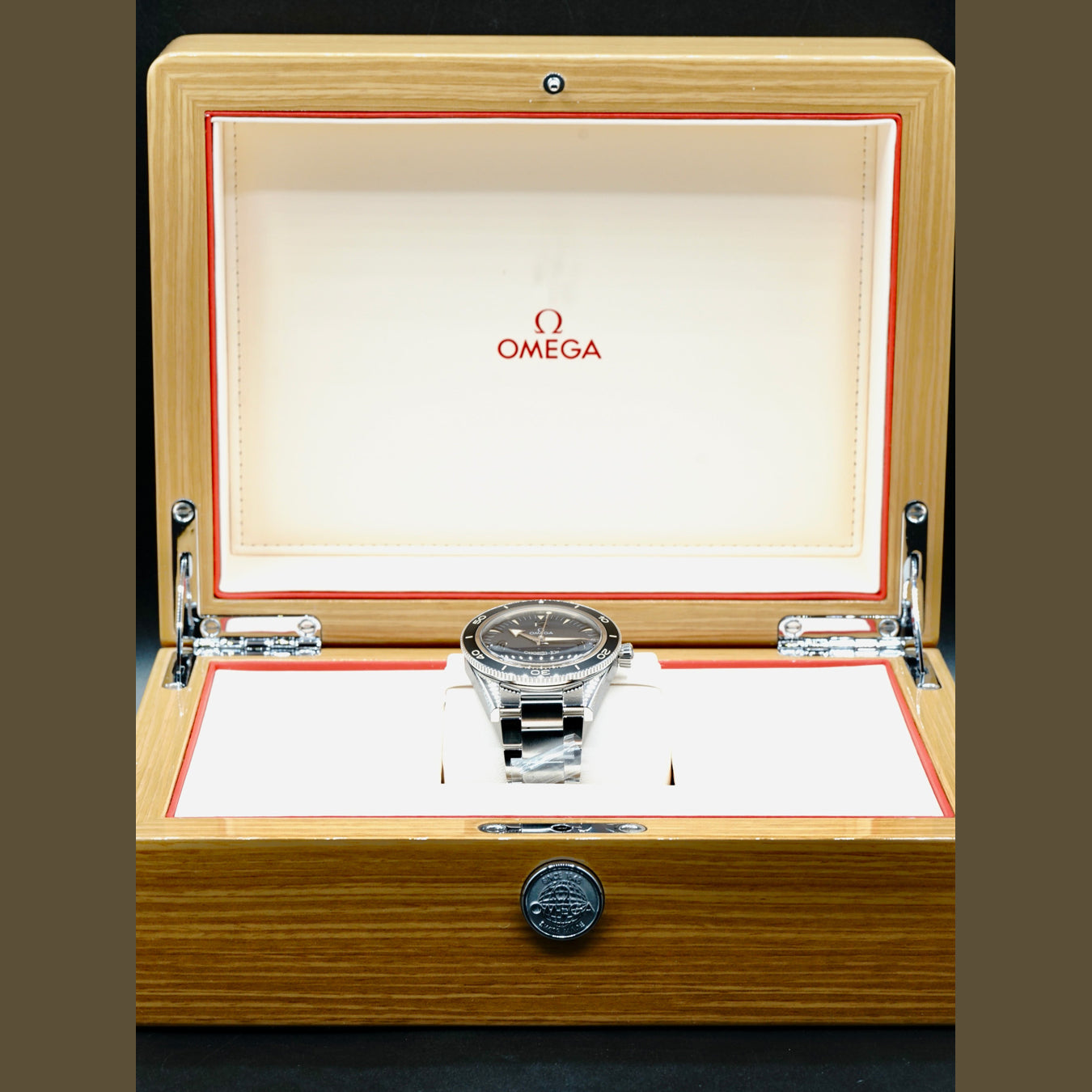 Omega 234.30.41.21.01.001 Seamaster 300 Master Chronometer