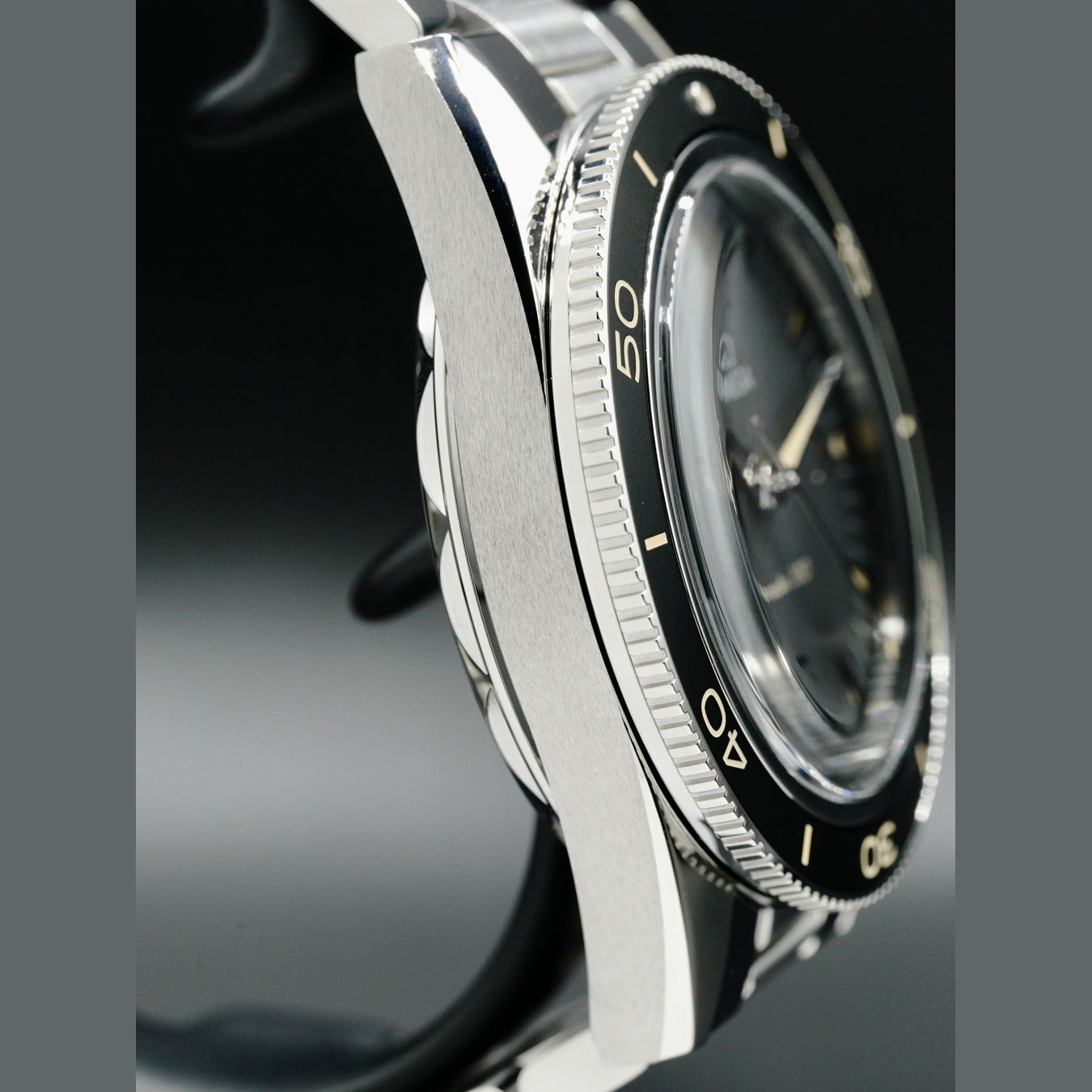 Omega 234.30.41.21.01.001 Seamaster 300 Master Chronometer