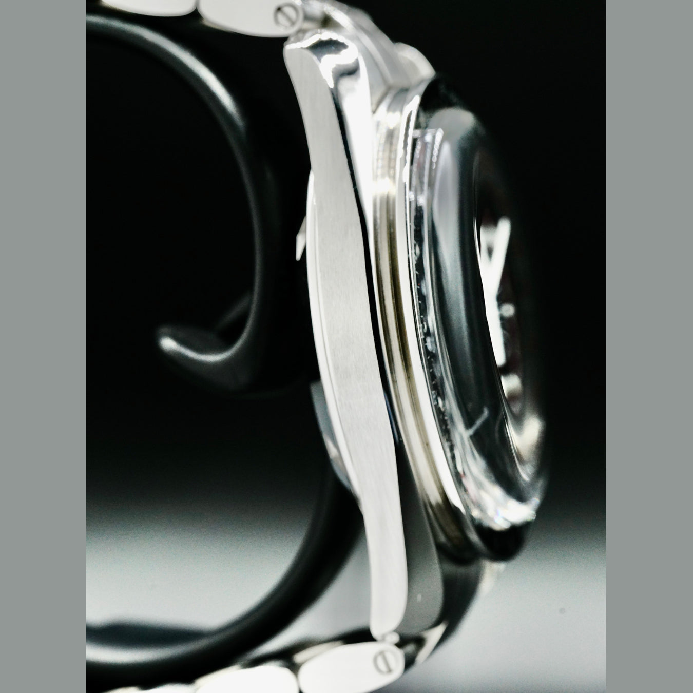 Omega 311.30.42.30.01.004 Speedmaster Moonwatch TinTin
