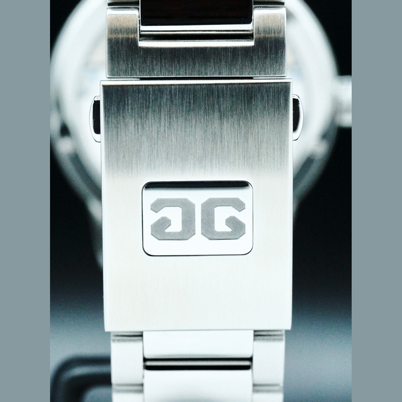Glashütte Original 1-65-01-26-12-71 PanoReserve Blue Dial on Bracelet