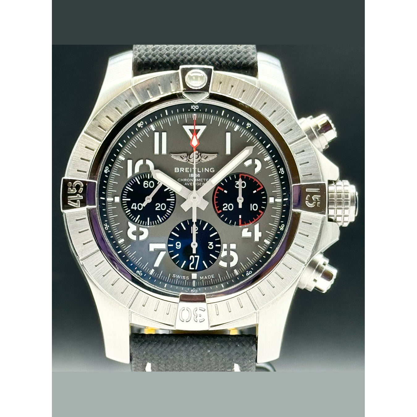 Breitling AB0182 Avenger B01 Chrongraph 45