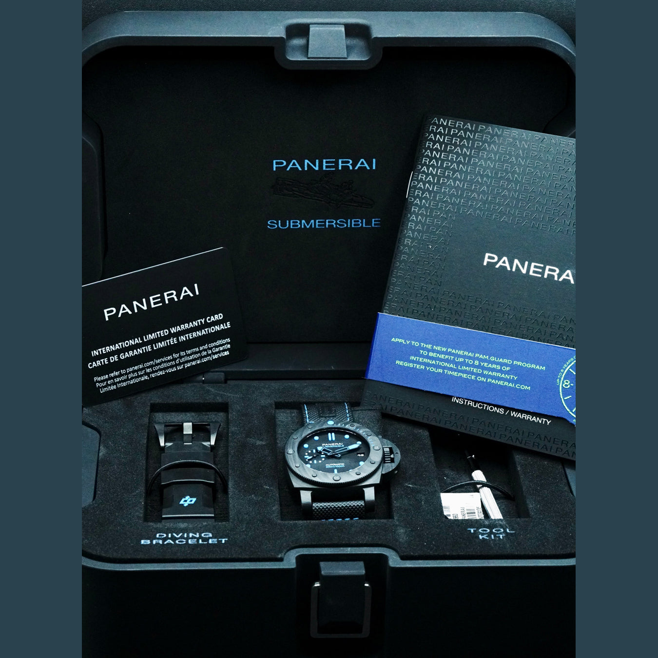 Panerai PAM00960 Submersible Carbontech Automatic 42mm