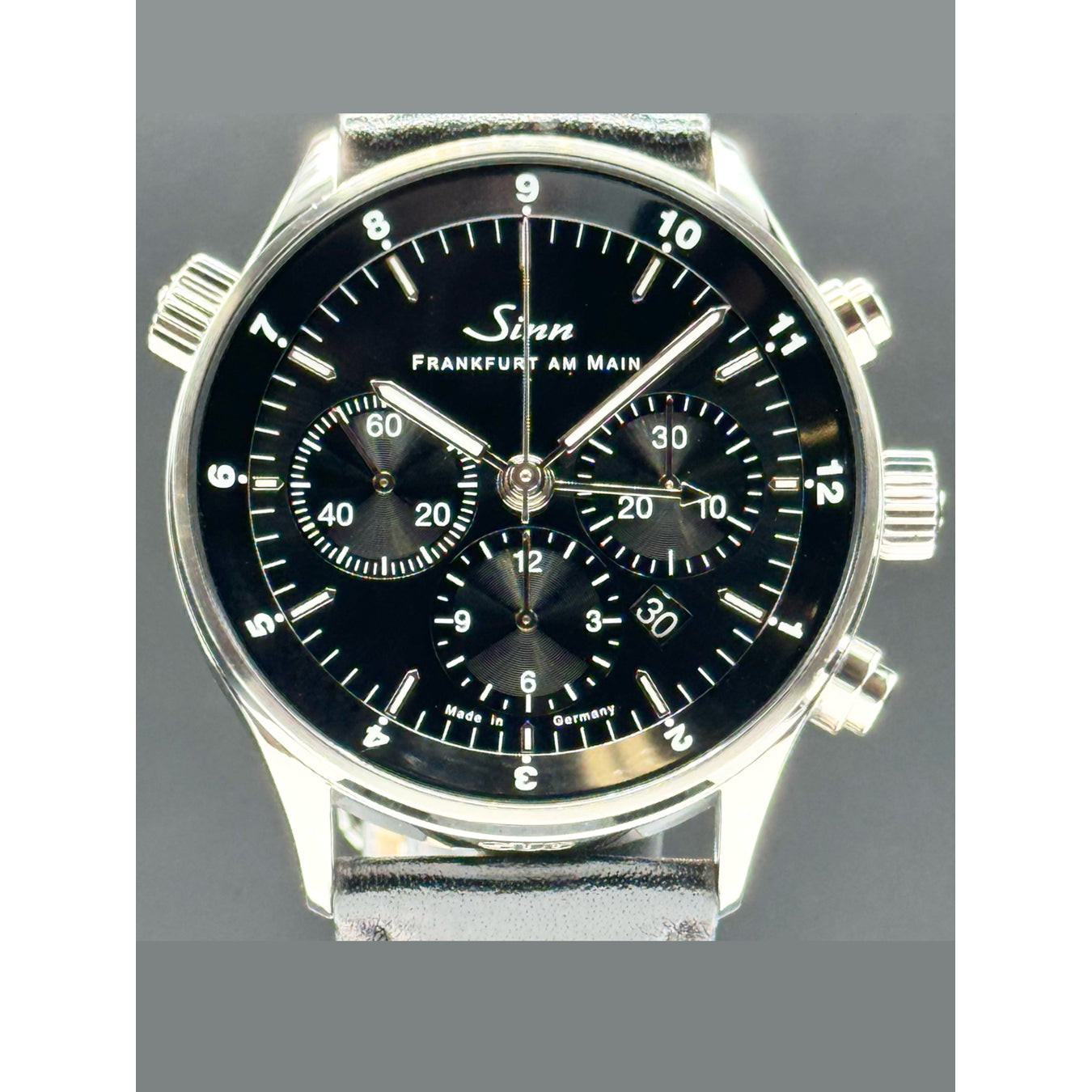 Sinn 6099.010 The Frankfurt Financial District Watch