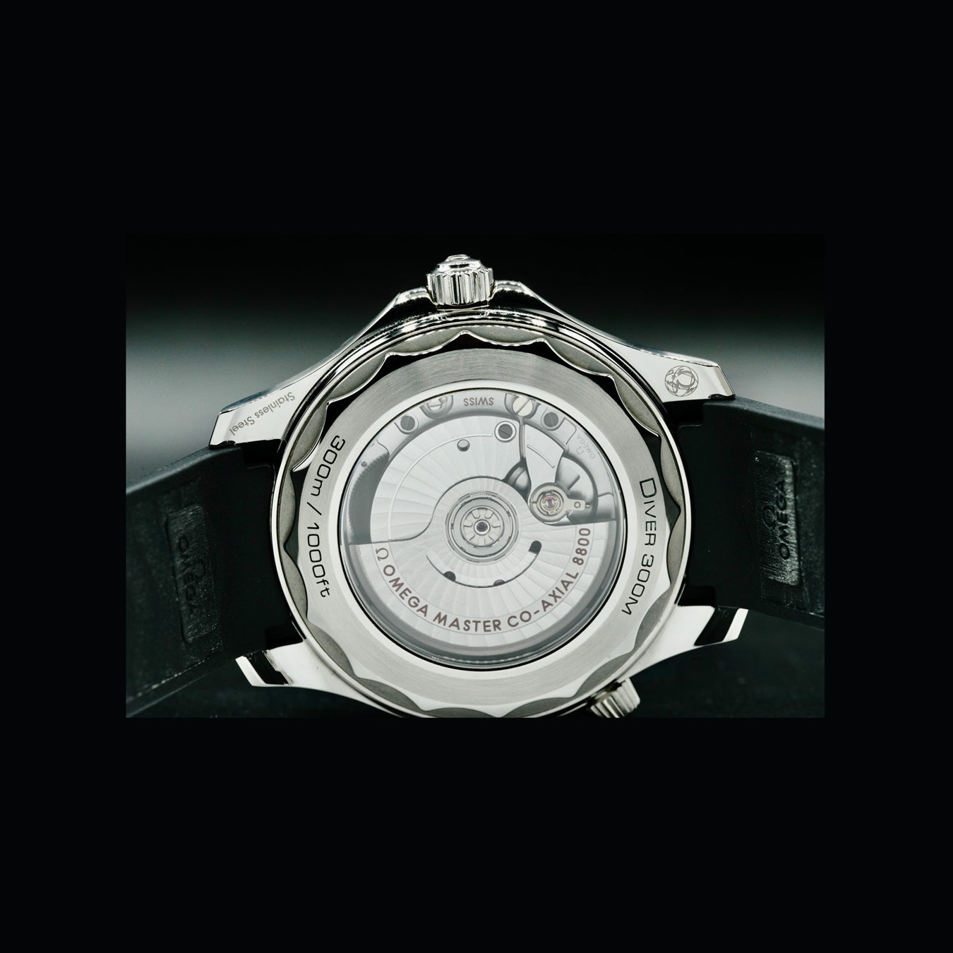 Omega 210.32.42.20.04.001 Seamaster 300M Diver White Dial