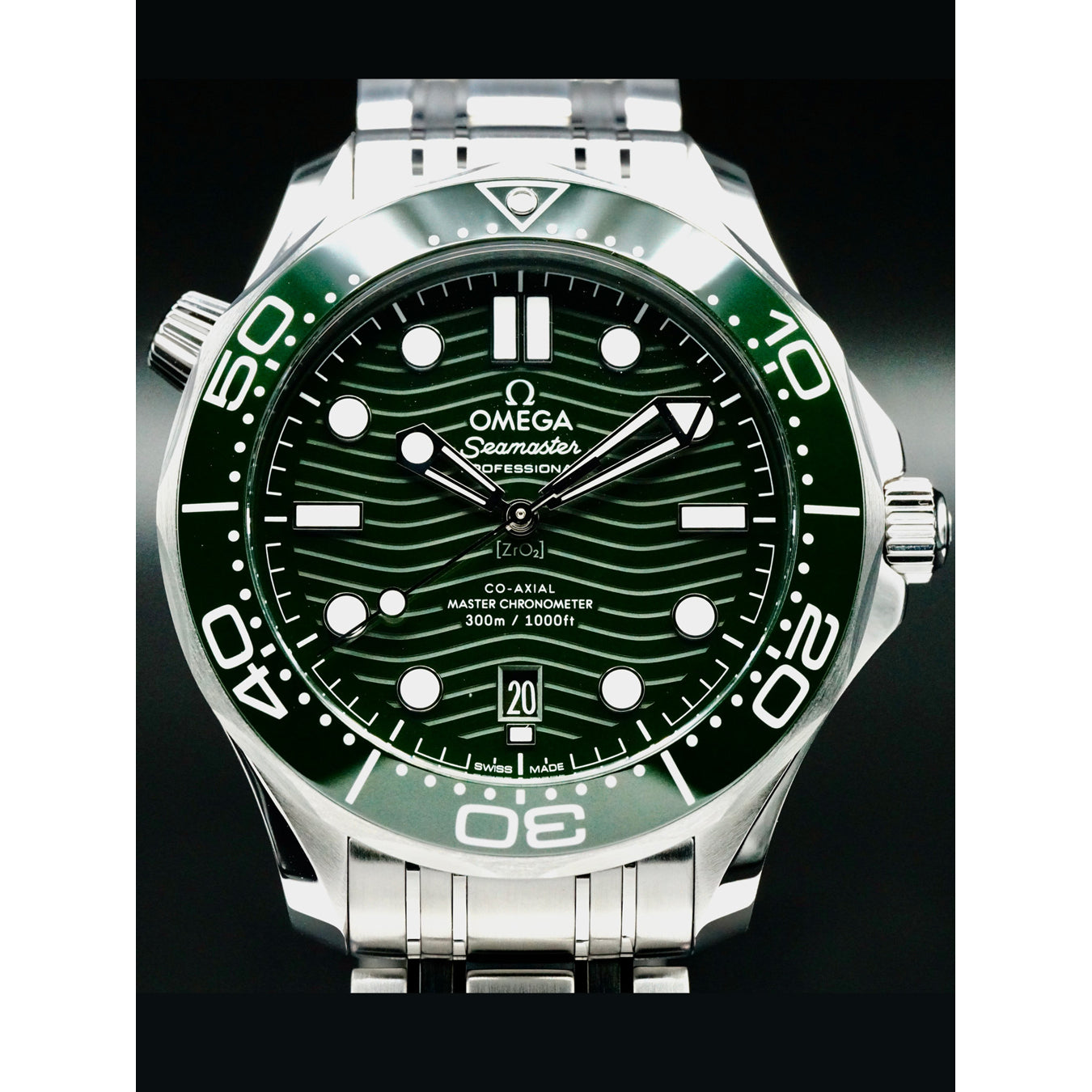 Omega 210.30.42.20.10.001 Seamaster Diver 300M Green Dial