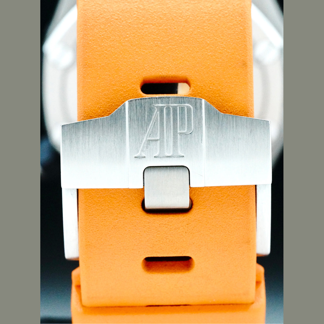 Audemars Piguet 15710ST.OO.A070CA.01 Royal Oak Offshore Diver Orange Dial 42mm