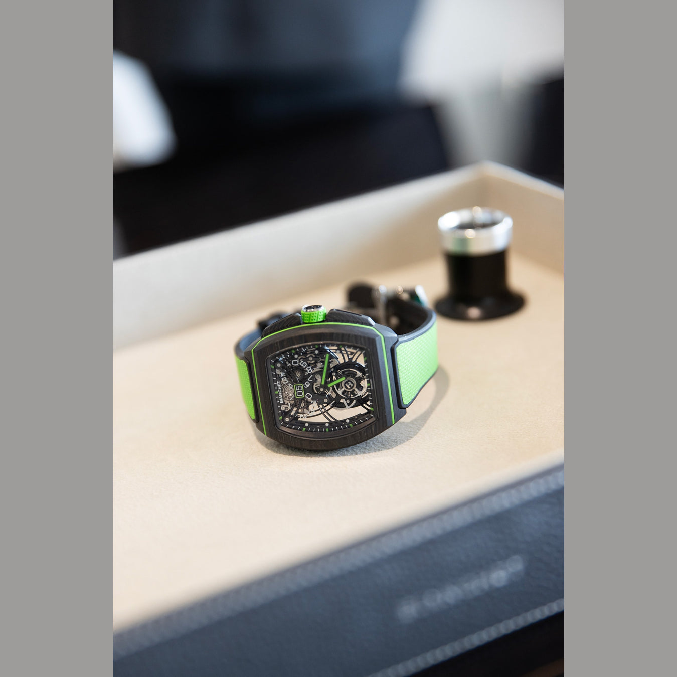 Bianchet Flying Tourbillon Grande Date B 1.618 Carbon Lime CBLFTGD4