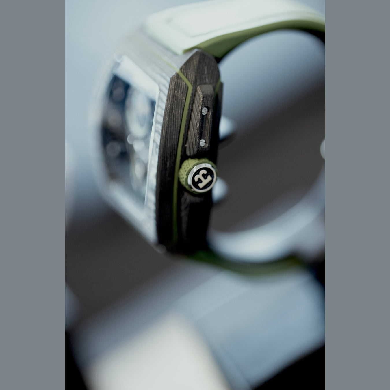 Bianchet Flying Tourbillon Sport GMT B 1.618 Carbon Fern Green CBFGFTSG4