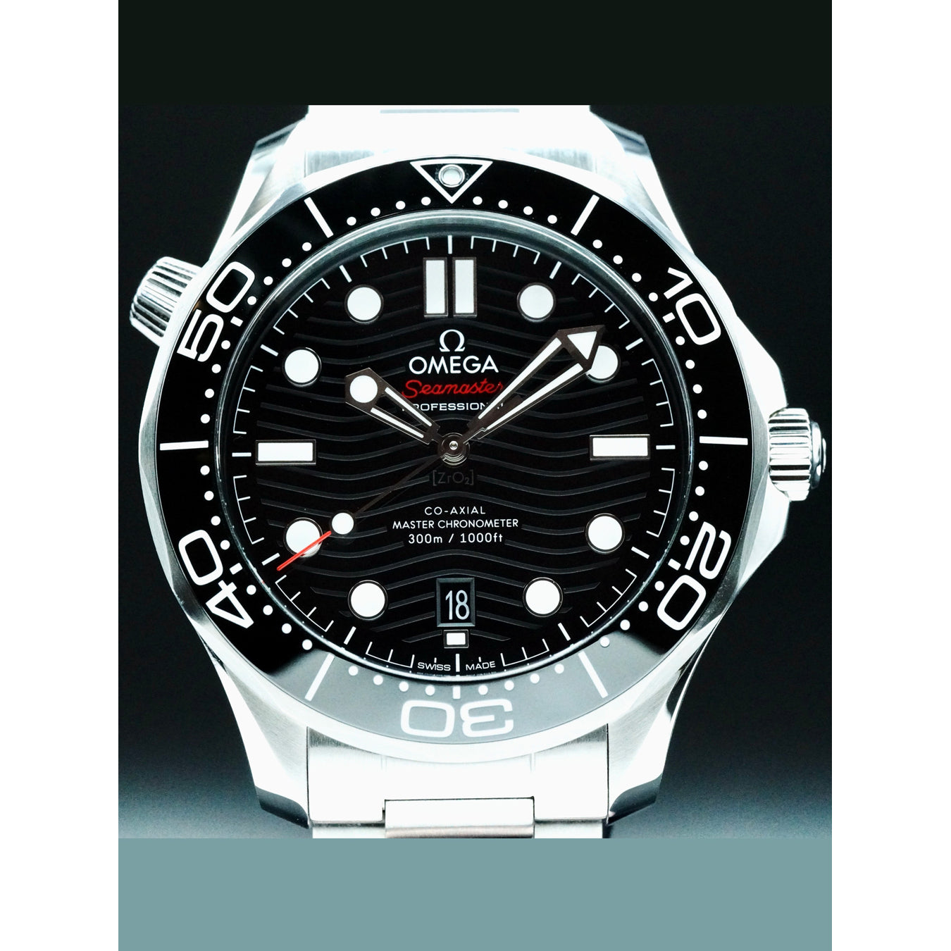 Omega 210.32.42.20.01.001 Seamaster Diver 300M Co-Axial Master Chronometer Black Dial on Rubber Strap