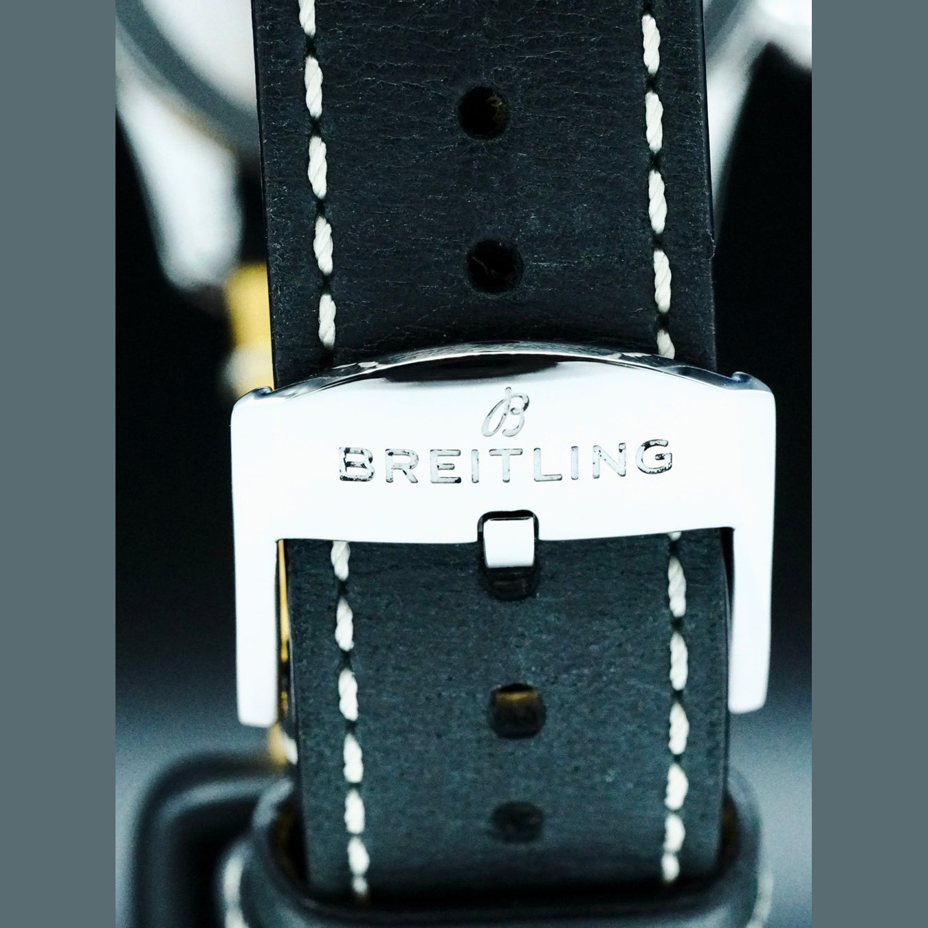 Breitling 765 Aviator 8 Avi 1953 Re-edition