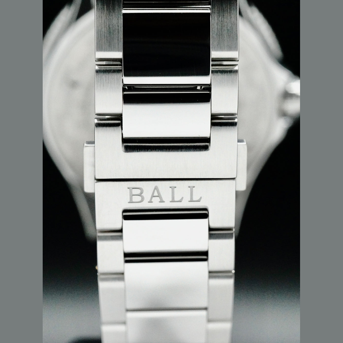Ball Engineer III Outlier 40mm White Dial DG9000B-S1C-WH