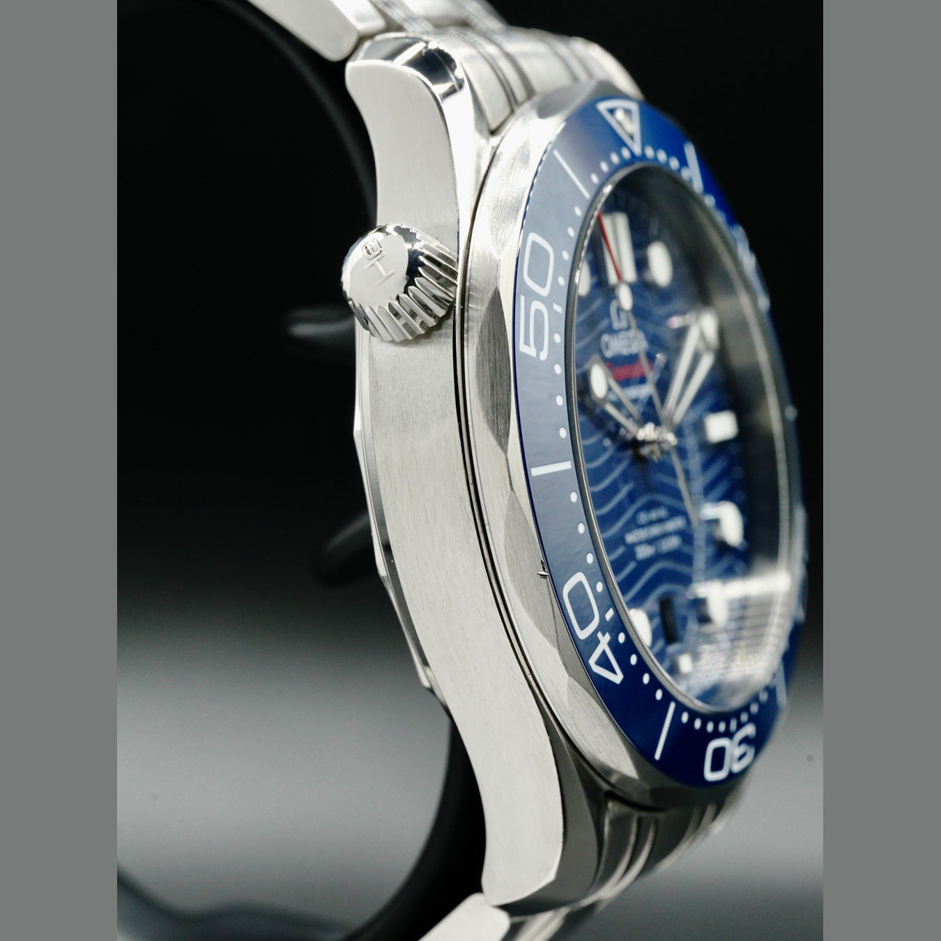Omega 210.30.42.20.03.001 Seamaster Diver 300M Co-Axial Master Chronometer on Bracelet