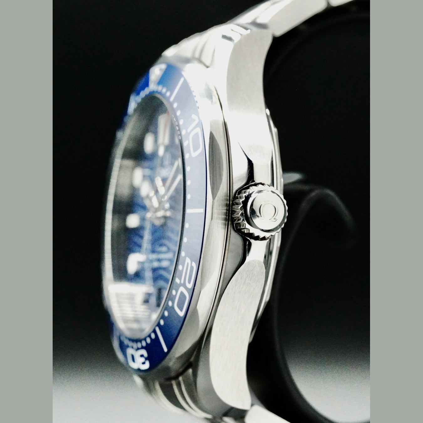 Omega 210.30.42.20.03.001 Seamaster Diver 300M Co-Axial Master Chronometer on Bracelet